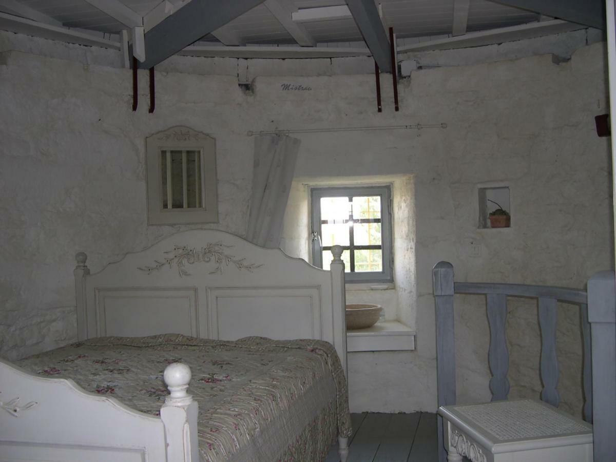 Villa Moulin De Maitre Cornille Castillon-du-Gard Esterno foto